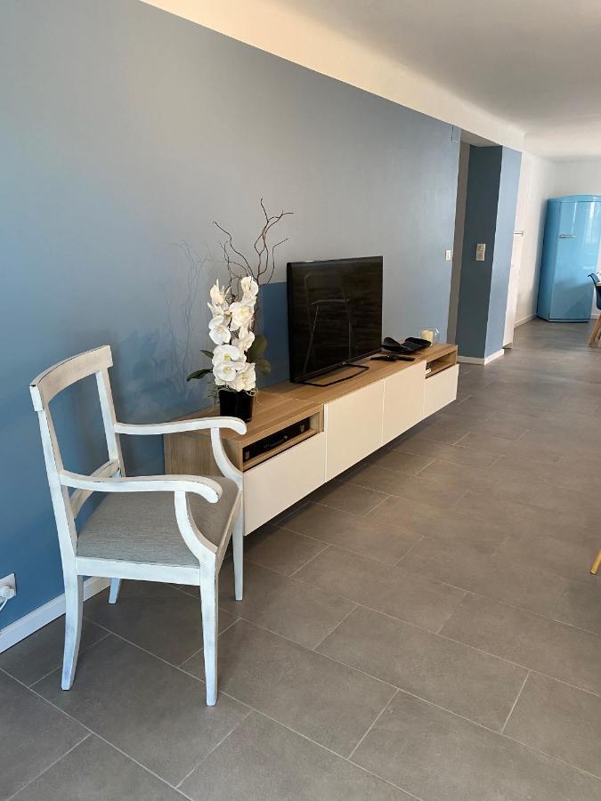 Appartement Rez De Villa Proche Port Et Plages De Sanary Luaran gambar